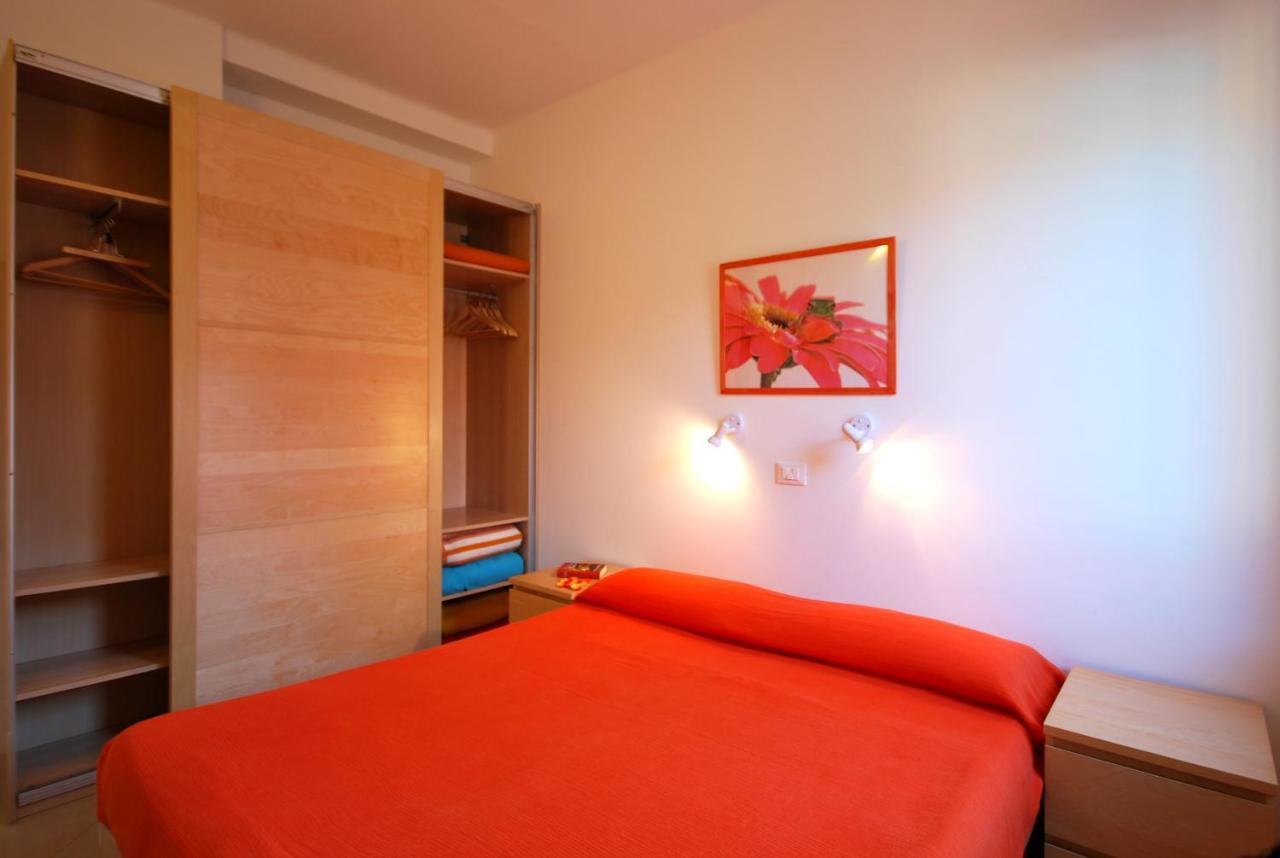 Residence Glicini Finale Ligure Chambre photo